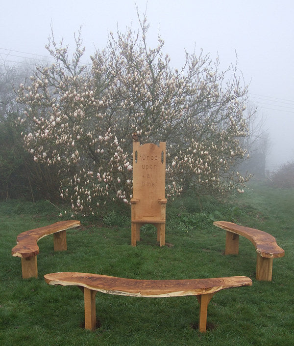 Oak Story Telling Throne