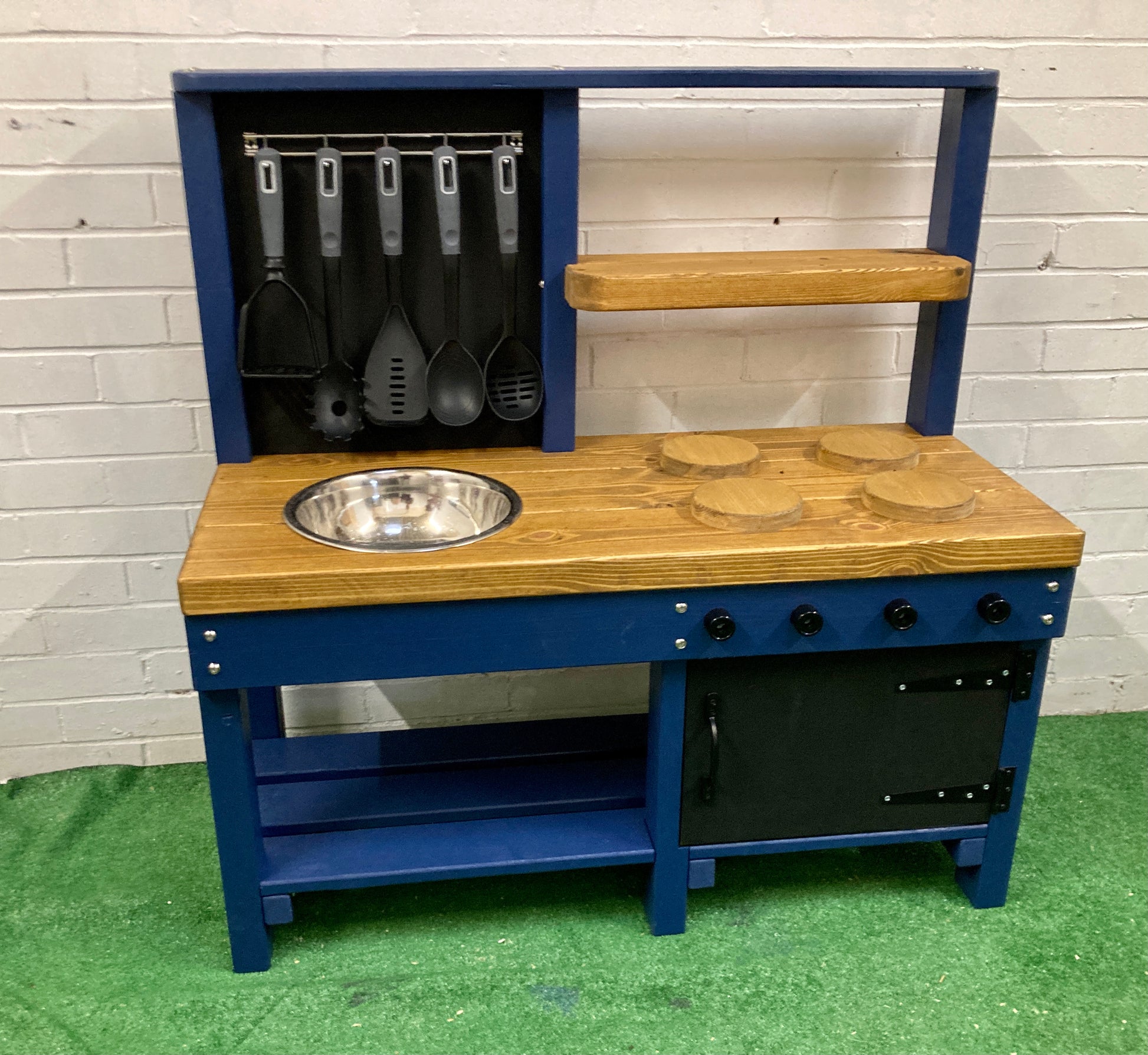 Mud Kitchen