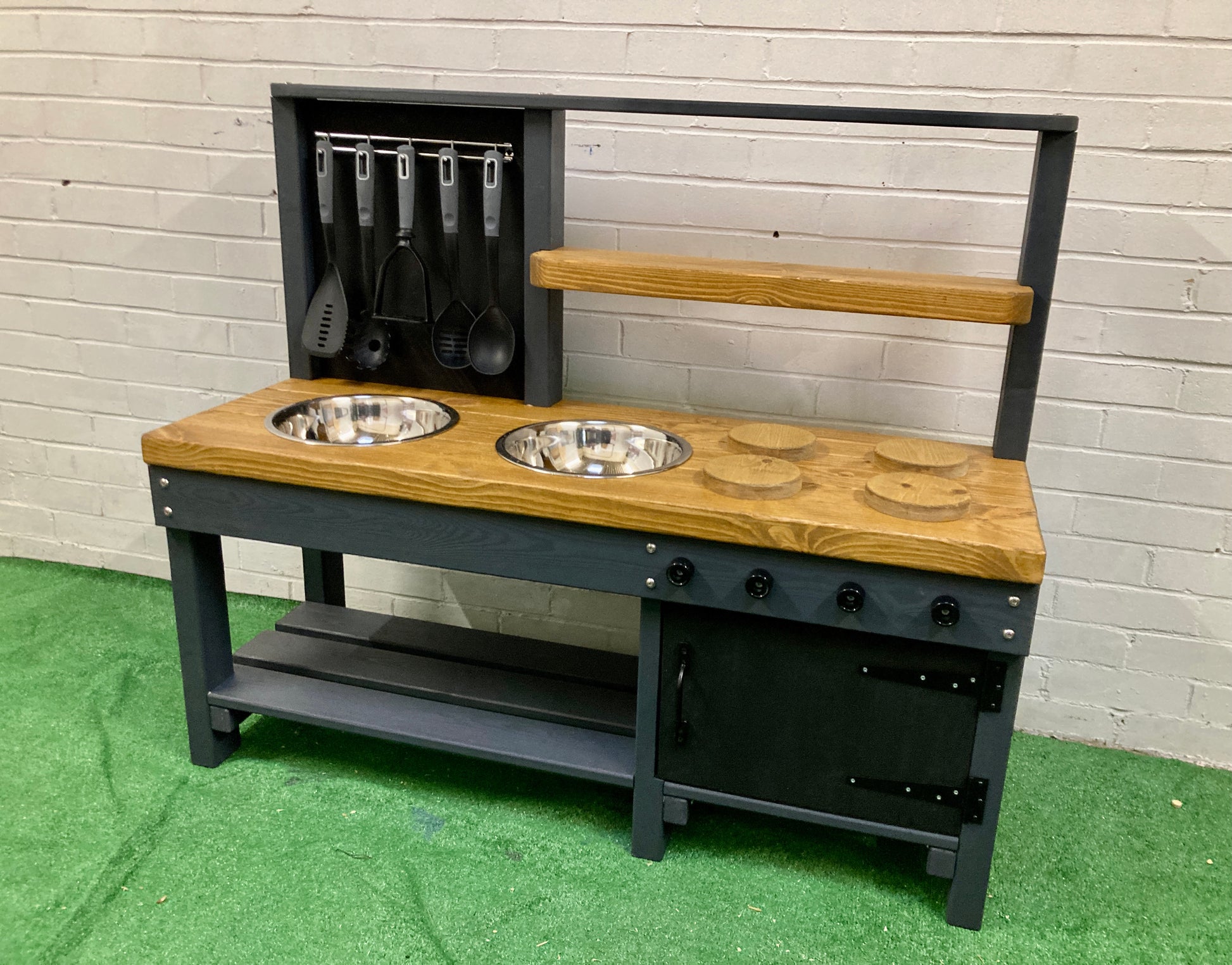 Mud Kitchen