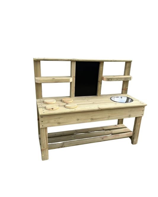 Outdoor Kitchen